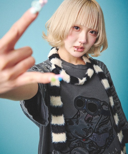 GALFY(ガルフィー)の「『GALFY/ガルフィー』病みに染まりし反戦Tシャツ(Tシャツ/カットソー・レディース・ブラック/ホワイト/ブラック系1・XL/L)」の3枚目の写真