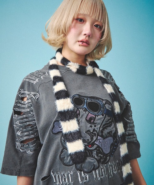 GALFY(ガルフィー)の「『GALFY/ガルフィー』病みに染まりし反戦Tシャツ(Tシャツ/カットソー・レディース・ブラック/ホワイト/ブラック系1・XL/L)」の17枚目の写真