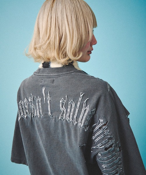 GALFY(ガルフィー)の「『GALFY/ガルフィー』病みに染まりし反戦Tシャツ(Tシャツ/カットソー・レディース・ブラック/ホワイト/ブラック系1・XL/L)」の18枚目の写真