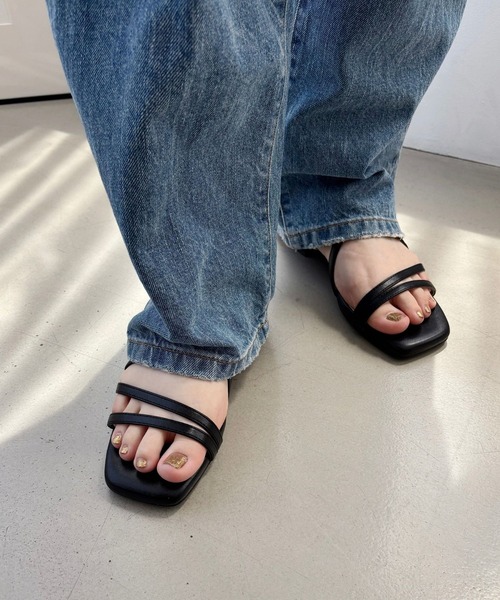日本未入荷【Buffalo London】ストラップサンダル 関税/送料込み Buffalo London◇VEGAN RUDE UP 厚底 ストラップ サンダル