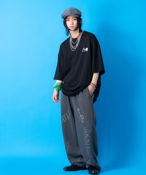 a.p.o.v.(エーピーオービー)の「a.p.o.v. バックカートゥーン&タギングロゴビッグプリントオーバーサイズTシャツ(Tシャツ/カットソー・メンズ・ブラック/ホワイト・ONESIZE)」の8枚目の写真