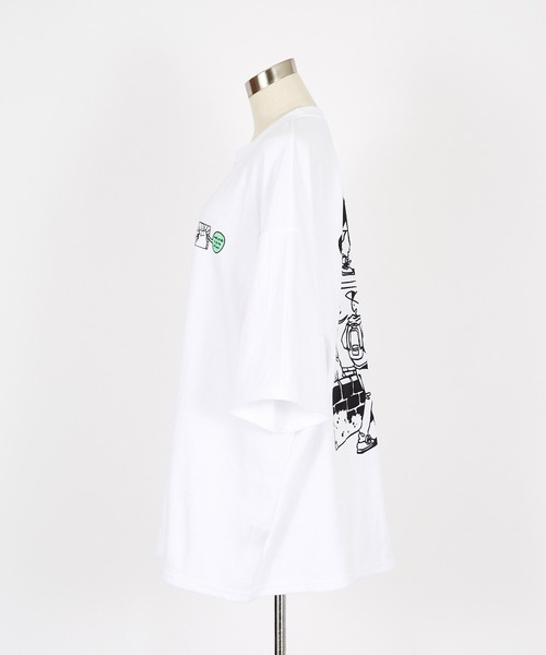a.p.o.v.(エーピーオービー)の「a.p.o.v. バックカートゥーン&タギングロゴビッグプリントオーバーサイズTシャツ(Tシャツ/カットソー・メンズ・ブラック/ホワイト・ONESIZE)」の13枚目の写真