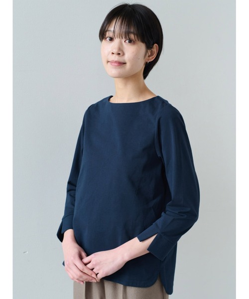 IEDIT（イディット）の「ＩＥＤＩＴ　吸汗速乾がうれしい　毎日活躍する　大人の定番ベーシックシンプルプルオーバー（Tシャツ/カットソー・レディース・ネイビー/ブラック/アイボリー・M/L/3L/S/LL/4L）」の3枚目の写真