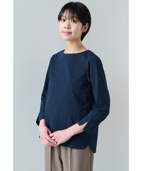 IEDIT（イディット）の「ＩＥＤＩＴ　吸汗速乾がうれしい　毎日活躍する　大人の定番ベーシックシンプルプルオーバー（Tシャツ/カットソー・レディース・ネイビー/ブラック/アイボリー・M/L/3L/S/LL/4L）」の7枚目の写真