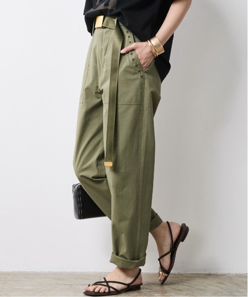 CHIC STYLE(シックスタイル)の「綿100%ベイカーパンツ<大きいサイズ有>シックスタイル(その他パンツ・レディース・カーキ/ブラック・L/M/5L/4L/3L/LL)」の3枚目の写真