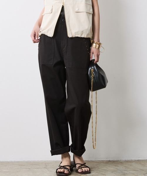 CHIC STYLE(シックスタイル)の「綿100%ベイカーパンツ<大きいサイズ有>シックスタイル(その他パンツ・レディース・カーキ/ブラック・L/M/5L/4L/3L/LL)」の6枚目の写真