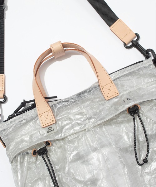 go slow caravan(ゴースローキャラバン)の「F/CE./エフシーイー S-HELMET with Dyneema 6L(ショルダーバッグ・メンズ・ホワイト・FREE)」の6枚目の写真