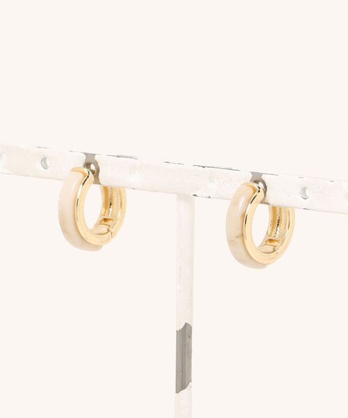 GOLDY(ゴールディ)の「【GOLDY】ピアス 1250307※(ピアス(両耳用)・レディース・アイボリー/グレー/シルバー/グリーン・FREE)」の2枚目の写真