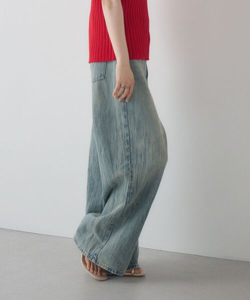 kivi（キヴィ）の「asymmetry denimpants（その他パンツ・レディース・ブルー/ブラック・MEDIUM/LARGE）」の4枚目の写真