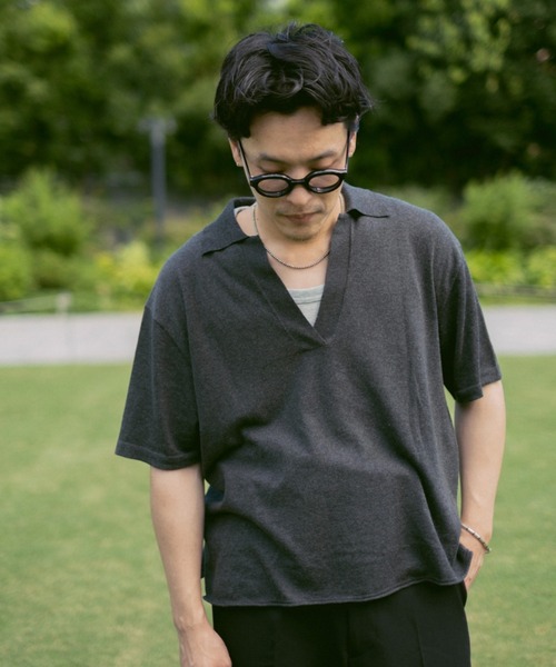 INTER FACTORY(インターファクトリー)の「2/9号室(かおこ&ひろと) - Cotton skipper knit / コットンスキッパーニット made in INTER FACTORY(ニット/セーター・メンズ・チャコールグレー/アイボリー・MEDIUM/LARGE)」の5枚目の写真