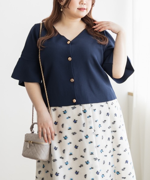 CLETTE（クレット）の「マルチボタンニットカーディガン（ニット/セーター・レディース・ネイビー/ミント/ピンク・4L/3L/LL）」の3枚目の写真