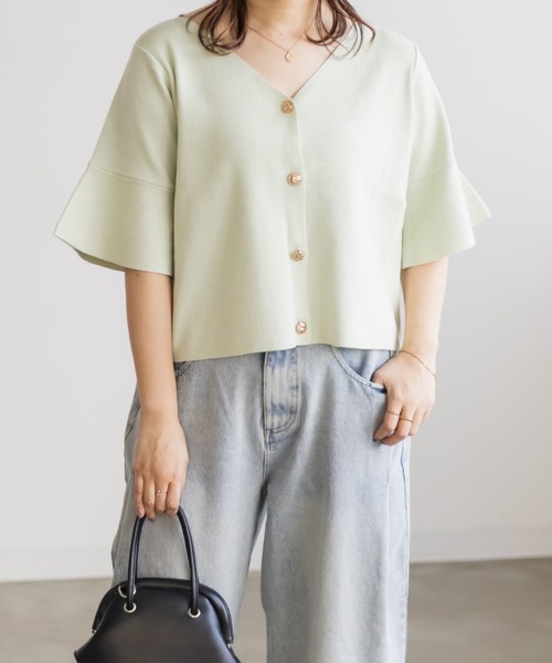 CLETTE（クレット）の「マルチボタンニットカーディガン（ニット/セーター・レディース・ネイビー/ミント/ピンク・4L/3L/LL）」の2枚目の写真