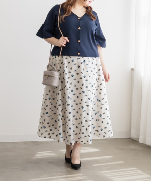 CLETTE（クレット）の「マルチボタンニットカーディガン（ニット/セーター・レディース・ネイビー/ミント/ピンク・4L/3L/LL）」の16枚目の写真