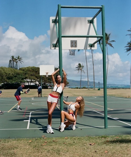 RVCA(ルーカ)の「RVCA レディース 【ALEXIS REN】 UP SPORT BRA アクティブウェア 【2025年夏モデル】/ルーカブラトップ(その他トップス・レディース・オフホワイト・SMALL/MEDIUM)」の9枚目の写真