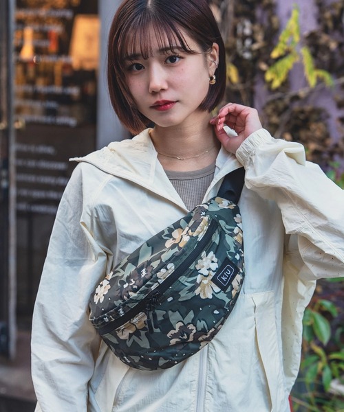 KiU(キウ)の「KiU/キウ WATERPROOF BODY BAG(ボディバッグ/ウエストポーチ・レディース・ダークグリーン/ブラック/ブルー系その他/その他2/その他5/レオパード/ブラック系その他2/オリーブ/その他8/ライトブラウン・FREE)」の21枚目の写真