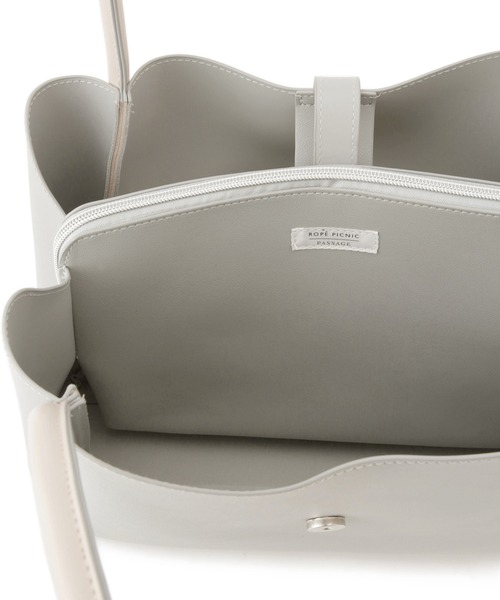ROPE' PICNIC（ロペピクニック）の「【A4対応】3層フロントベルトデザイントートバッグ（トートバッグ・レディース・ライトグレー/ブラック/オフホワイト・FREE）」の18枚目の写真
