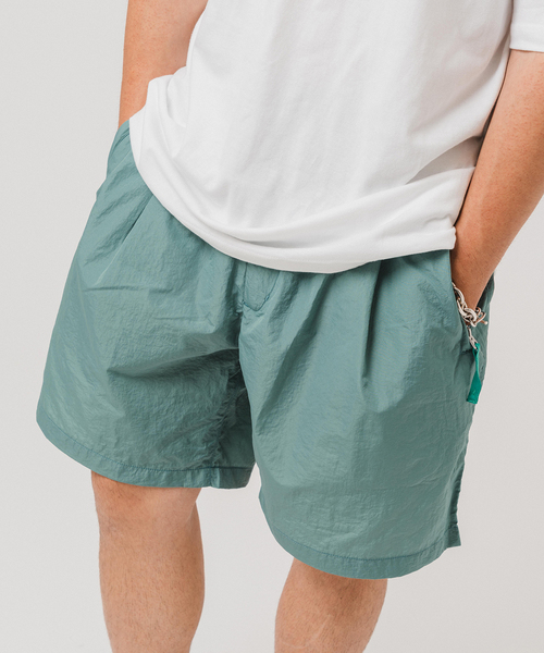 EDIFICE（エディフィス）の「ナイロンイージー ショート パンツ（その他パンツ・メンズ・ピンク/チャコールグレー/ブラック/ブルー/ライトグリーン・MEDIUM/LARGE）」の3枚目の写真