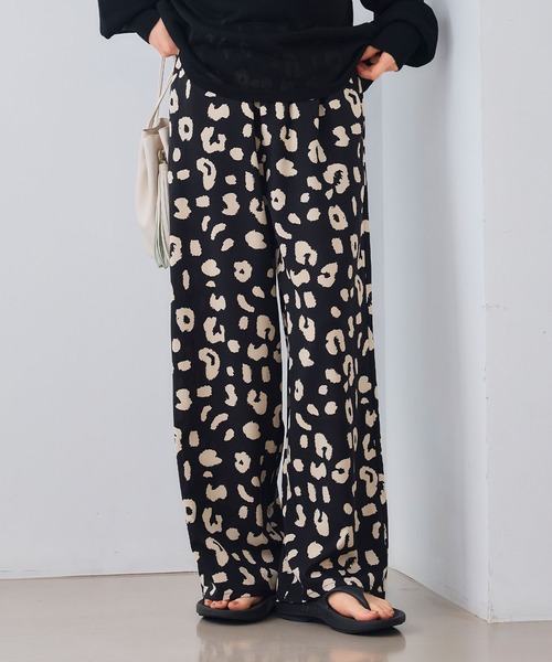 CROSS FUNCTION（クロスファンクション）の「《吸水速乾》エブ楽 ドライイージープリントワイドパンツ【CROSS FUNCTION/クロスファンクション】（その他パンツ・レディース・ブラック/ブラック×ホワイト/ブラック系その他2/ブラック系その他・M/L）」の4枚目の写真