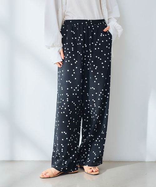 CROSS FUNCTION（クロスファンクション）の「《吸水速乾》エブ楽 ドライイージープリントワイドパンツ【CROSS FUNCTION/クロスファンクション】（その他パンツ・レディース・ブラック/ブラック×ホワイト/ブラック系その他2/ブラック系その他・M/L）」の5枚目の写真