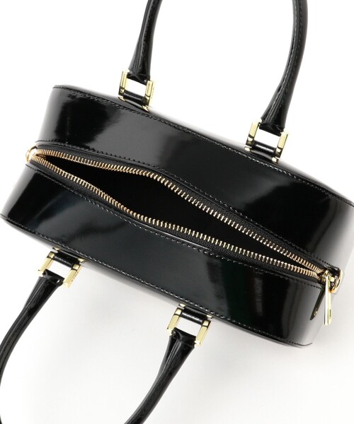 CHRISTIAN VILLA（クリスチャンヴィラ）の「CHRISTIAN VILLA / スクエア ボストン バッグS（トートバッグ・レディース・ブラック・ONE SIZE）」の8枚目の写真