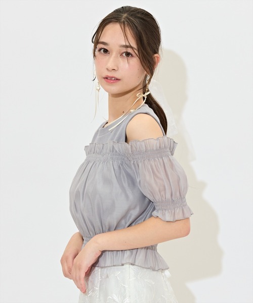 WILLSELECTION(ウィルセレクション)の「レイヤード風オフショルカットトップス(Tシャツ/カットソー・レディース・ピンク/ブルー/オフホワイト/ブラック/ラベンダー・FREE)」の3枚目の写真