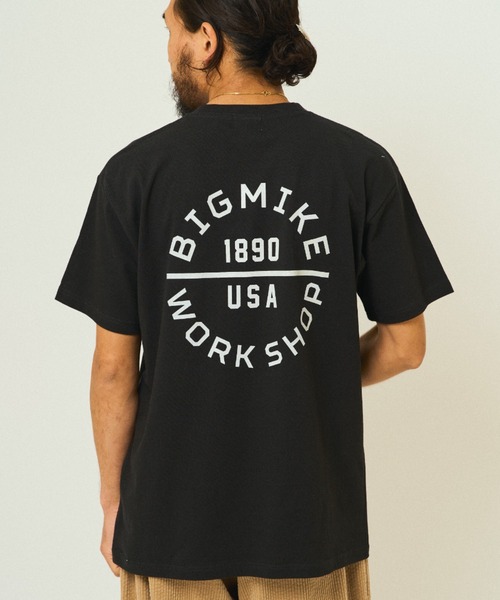 BIG MIKE(ビッグマイク)の「BIG MIKE ビッグマイク サークルロゴ フロント&バックプリント 半袖Tシャツ / 102528600(Tシャツ/カットソー・メンズ・ホワイト/ブラック・MEDIUM/X-LARGE/LARGE)」の2枚目の写真