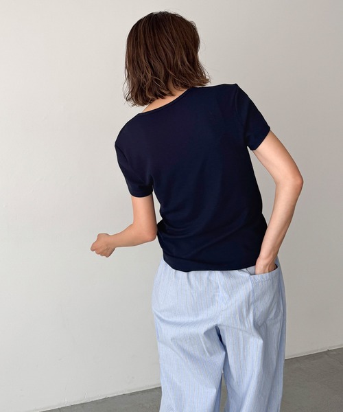 CANAL JEAN（キャナルジーン）の「El mar　レーヨン混ヘンリーTシャツ（Tシャツ/カットソー・レディース・ホワイト/ネイビー/ブラック/チャコールグレー・ONE SIZE）」の13枚目の写真