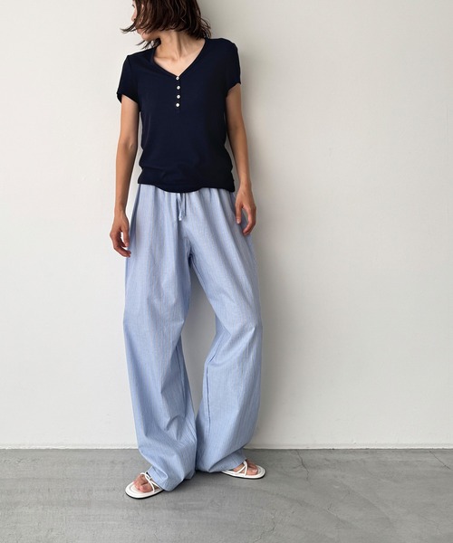 CANAL JEAN（キャナルジーン）の「El mar　レーヨン混ヘンリーTシャツ（Tシャツ/カットソー・レディース・ホワイト/ネイビー/ブラック/チャコールグレー・ONE SIZE）」の14枚目の写真