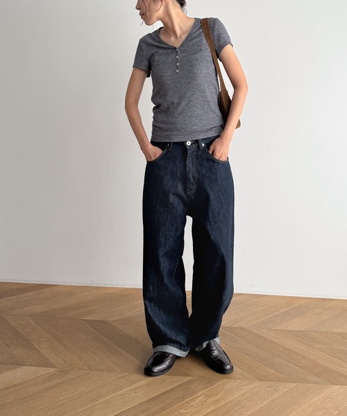 CANAL JEAN（キャナルジーン）の「El mar　レーヨン混ヘンリーTシャツ（Tシャツ/カットソー・レディース・ホワイト/ネイビー/ブラック/チャコールグレー・ONE SIZE）」の19枚目の写真