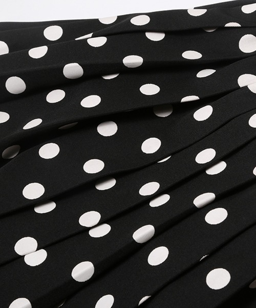 LA POMME petit（ラポミ・プチ）の「Dots Pleats Skirt（スカート・レディース・ブラック・SMALL/MEDIUM/LARGE）」の2枚目の写真