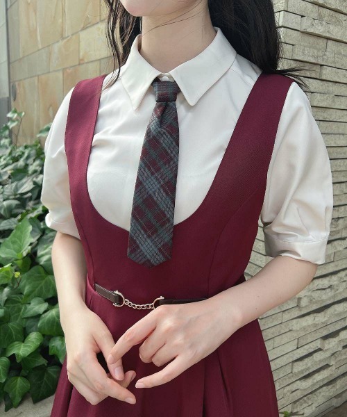 F i.n.t(フィント)の「チェーンビット使いディープVネックジャンパースカート/fint フィント(ジャンパースカート・レディース・ブラウン/ボルドー/グレー・FREE)」の8枚目の写真