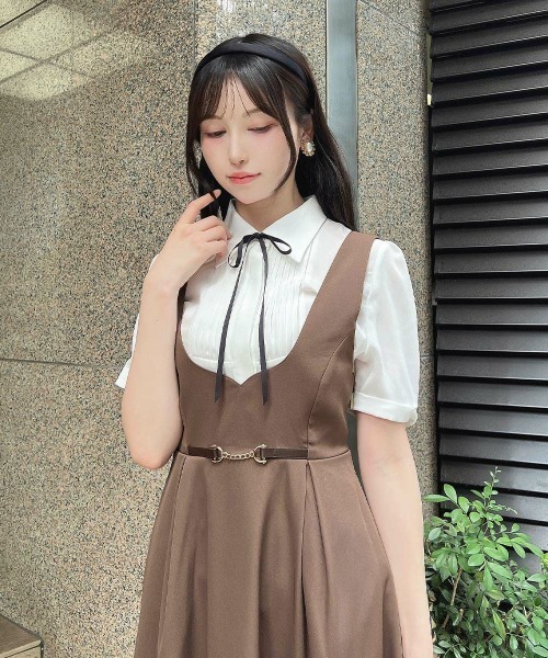 F i.n.t(フィント)の「チェーンビット使いディープVネックジャンパースカート/fint フィント(ジャンパースカート・レディース・ブラウン/ボルドー/グレー・FREE)」の5枚目の写真