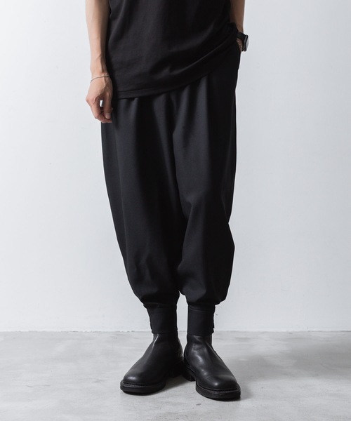 ato(アトウ)の「RECYCLE POLYESTER CUFFS PANTS(その他パンツ・メンズ・ブラック/トップグレー/ベージュ・44/48/46)」の5枚目の写真