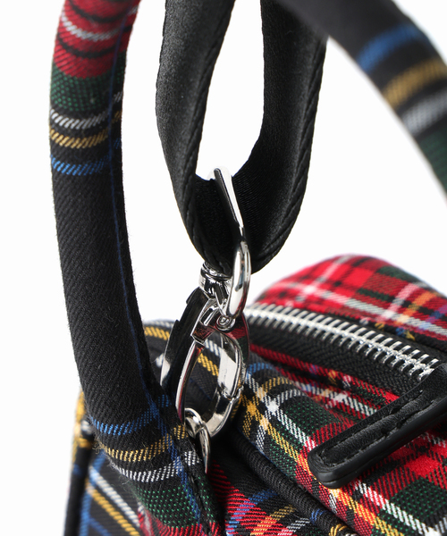 OUTDOOR PRODUCTS（アウトドアプロダクツ）の「2WAY CUBE BAG Plaid Pattern（クラッチバッグ・レディース・レッド・FREE）」の13枚目の写真
