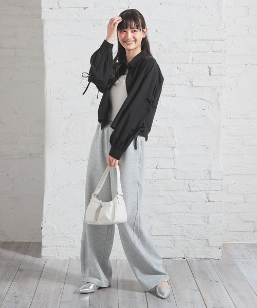 Honeys(ハニーズ)の「袖リボンシャツ(シャツ/ブラウス・レディース・ブルー/ブラック/ピンク/ホワイト・L/M/S/SS)」の12枚目の写真