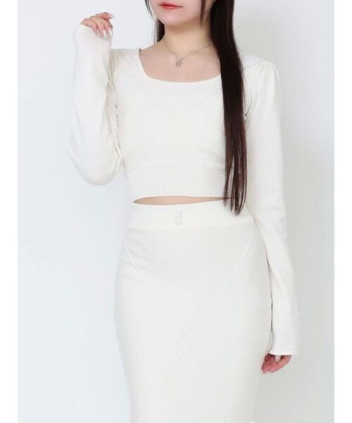 EATME（イートミー）の「【SETUP着用可】クロスケーブルニットTOP（ニット/セーター・レディース・オレンジ/オフホワイト/グレー/ブラック・FREE）」の2枚目の写真