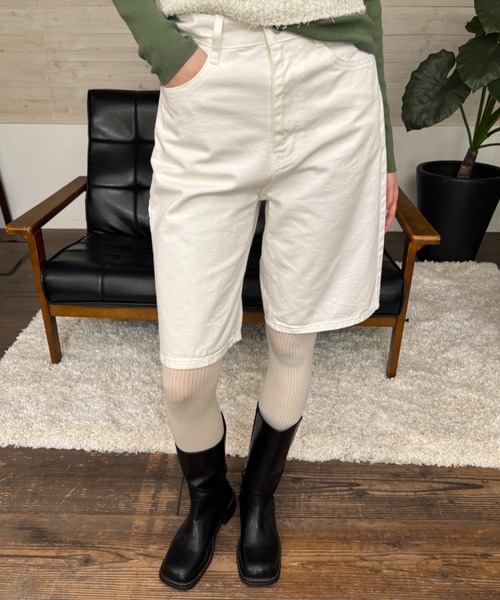 FUULLY STUDIO（フーリィーステューディオ）の「デニムハーフパンツ（デニムパンツ・レディース・ブラック/ブルー/ホワイト・SMALL/MEDIUM）」の2枚目の写真