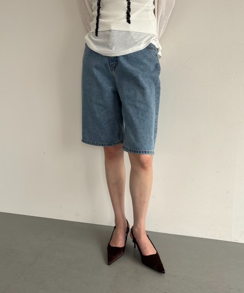 FUULLY STUDIO（フーリィーステューディオ）の「デニムハーフパンツ（デニムパンツ・レディース・ブラック/ブルー/ホワイト・SMALL/MEDIUM）」の7枚目の写真