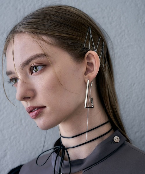 HARE（ハレ）の「サンカクフープピアス(HARE)（ピアス（両耳用）・レディース・シルバー/ゴールド・FREE）」の8枚目の写真