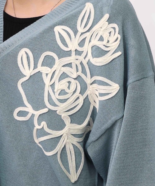 552276：バラ柄コード刺繍 シアーニットカーディガン