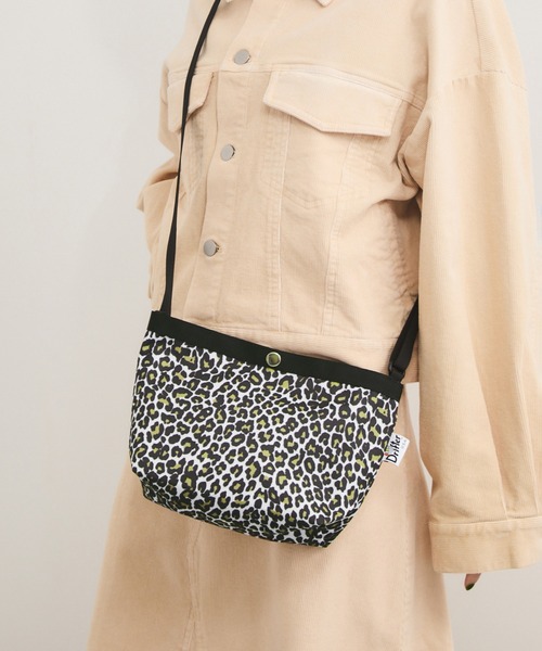 Drifter（ドリフター）の「【Drifter/ドリフター】LENNY（ショルダーバッグ・レディース・ブラック/ベージュ/オフホワイト/グリーン・FREE）」の2枚目の写真