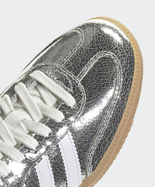 Spick & Span(スピックアンドスパン)の「adidas / アディダス SAMBA OG W(スニーカー・レディース・シルバー・24.5cm/24cm/23.5cm/23cm)」の12枚目の写真