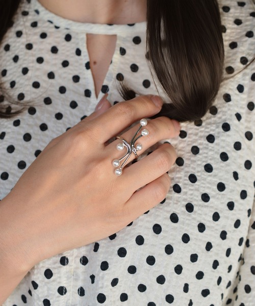 BROTHERHOOD(ブラザーフッド)の「【earyear】Pearl Stem Ring(リング・レディース・シルバー・FREE)」の5枚目の写真
