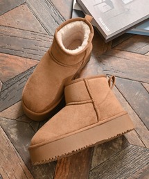 厚底フェイクムートン