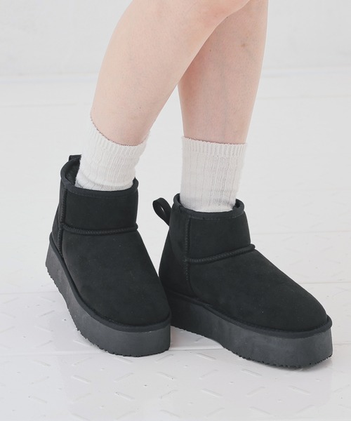 Honeys（ハニーズ）の「厚底フェイクムートン（ブーツ・レディース・キャメル/ベージュ/ブラック・S/M/LL/L）」の6枚目の写真