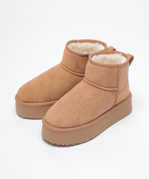 Honeys（ハニーズ）の「厚底フェイクムートン（ブーツ・レディース・キャメル/ベージュ/ブラック・S/M/LL/L）」の14枚目の写真