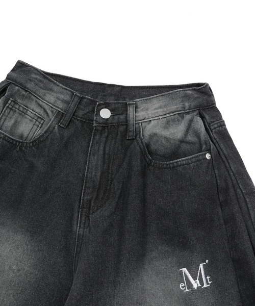 MUCENT(ムセント)の「【日本未発売/WEB限定】MUCENT(ムセント)/ユニセックス ピンタック ワイド デニム パンツ/PENTA SIDE PINTUCK DENIM PANTS(デニムパンツ・レディース・ブラック/ライトブルー/ダークブルー・S/M/L)」の12枚目の写真