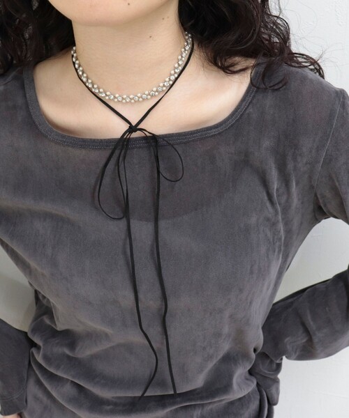 fredy emue（フレディエミュ）の「パールビジューコードチョーカー（チョーカー・レディース・ブラウン/ブラック・FREE）」の2枚目の写真