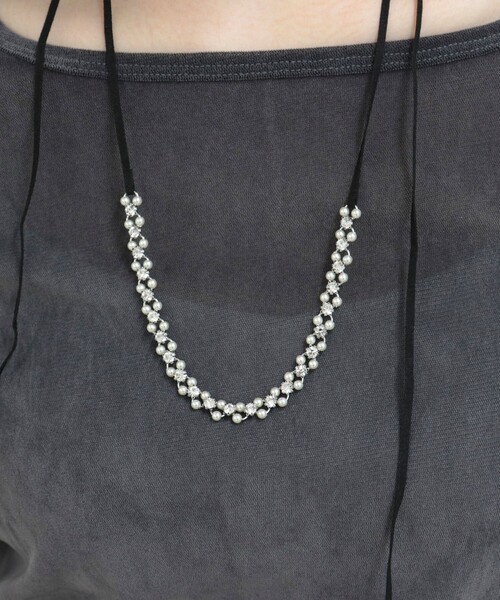 fredy emue（フレディエミュ）の「パールビジューコードチョーカー（チョーカー・レディース・ブラウン/ブラック・FREE）」の5枚目の写真