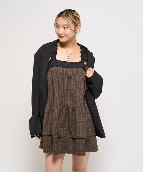 WHO'S WHO gallery（フーズフーギャラリー）の「ティアードミニワンピ（ワンピース・レディース・ブラック/ブラウン・FREE）」の4枚目の写真